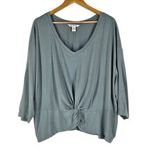 ATHLETA WOMEN'S EMBODY TWIST FRONT TOP  3/4 SLEEVE SAGE – SIZE 2X - STYLE 987314
